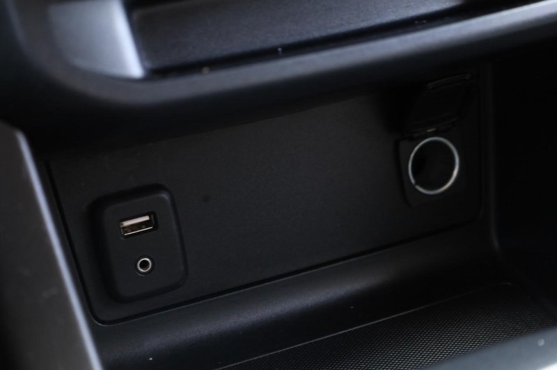 Chevrolet Colorado Vehicle Full-screen Gallery Image 15