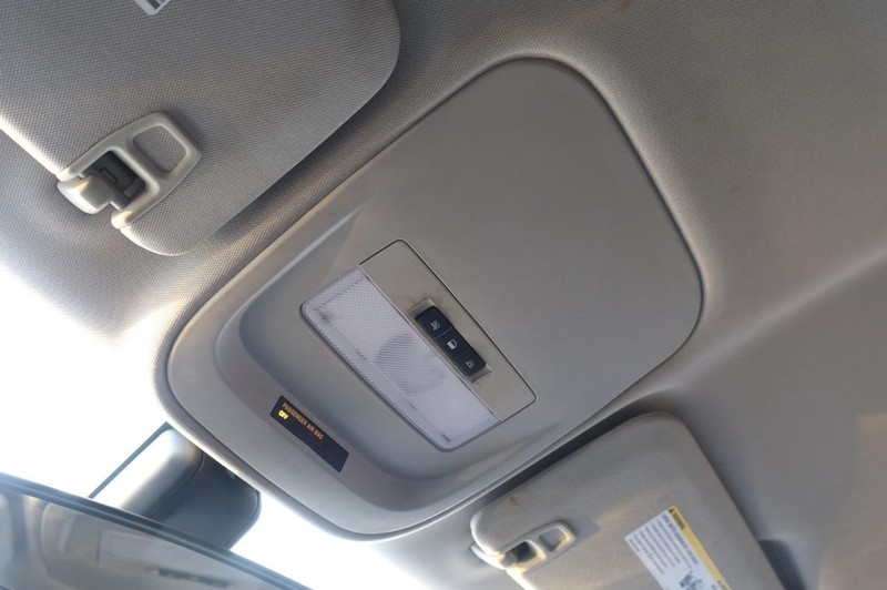 Chevrolet Colorado Vehicle Full-screen Gallery Image 17