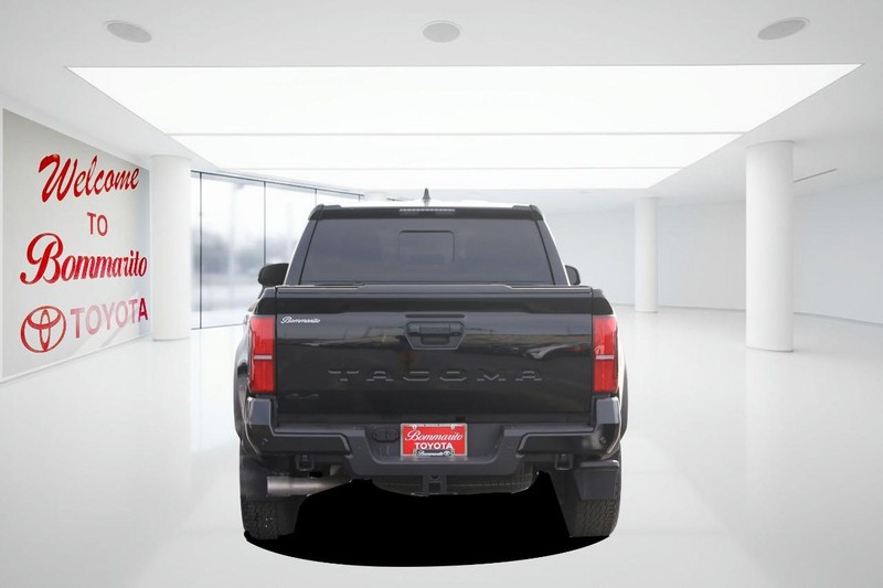 Toyota Tacoma 4WD Vehicle Image 06