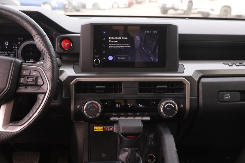 Toyota Tacoma 4WD Vehicle Image 26