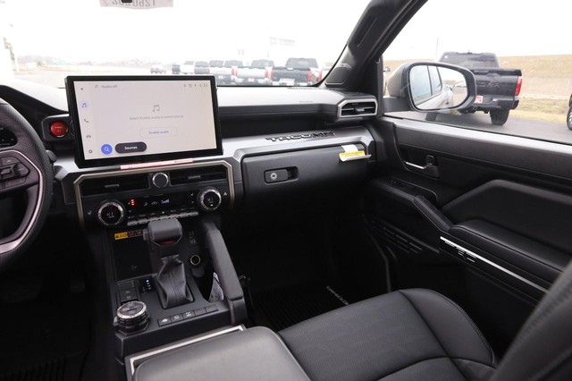 Toyota Tacoma 4WD Vehicle Image 27