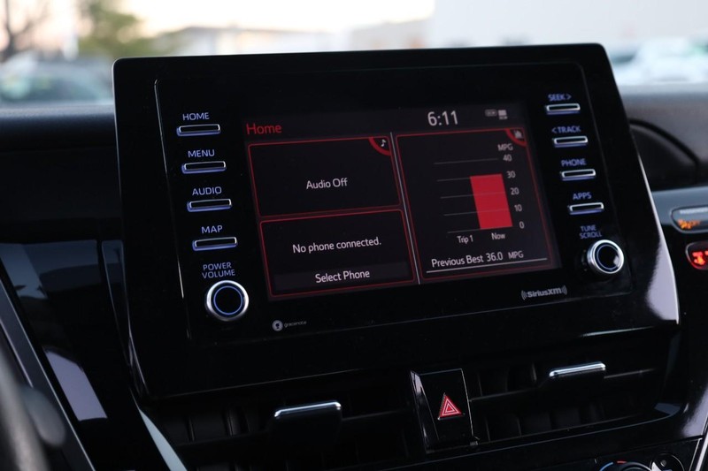 Toyota Camry Vehicle Image 11