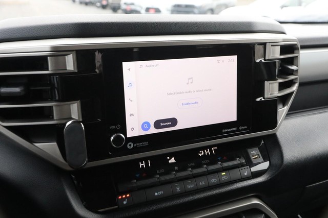 Toyota Tundra 4WD Vehicle Image 15