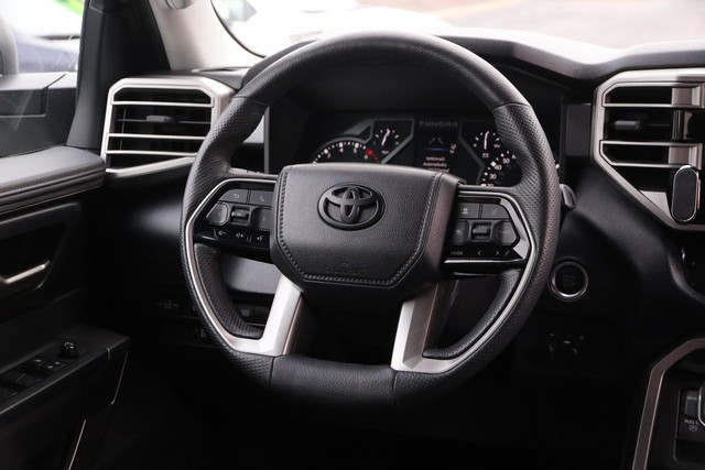 Toyota Tundra 4WD Vehicle Image 22