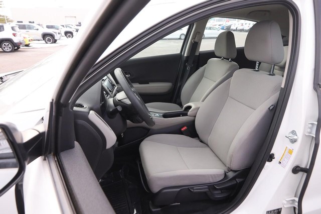 Honda HR-V Vehicle Image 08