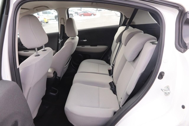 Honda HR-V Vehicle Image 09