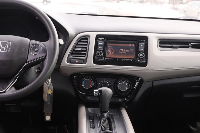 Honda HR-V Vehicle Image 21