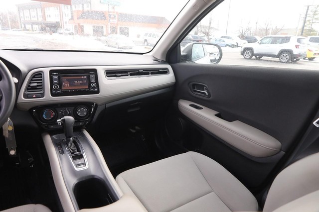 Honda HR-V Vehicle Image 22