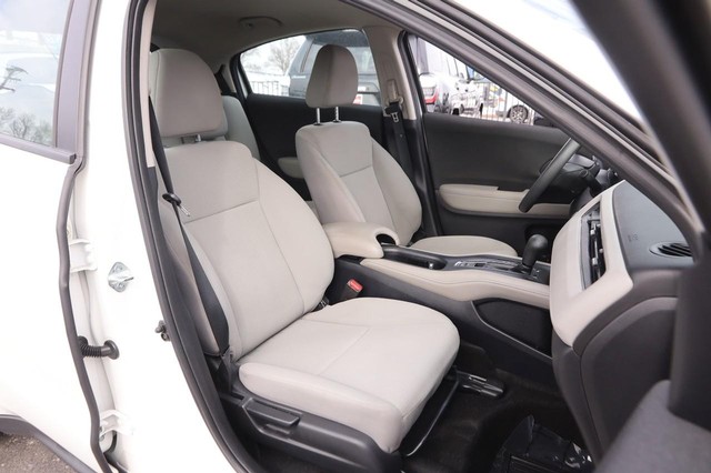 Honda HR-V Vehicle Image 23