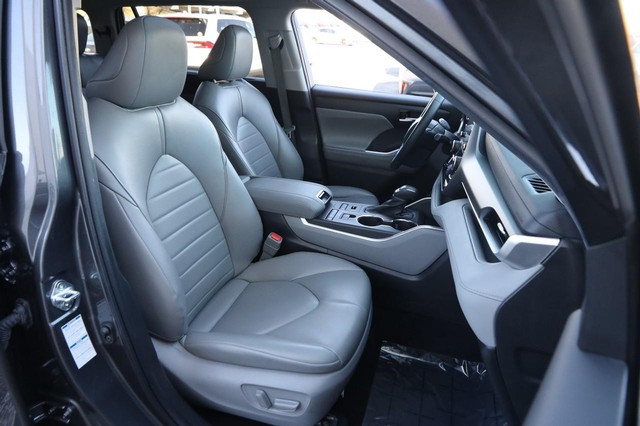 Toyota Highlander Vehicle Image 27