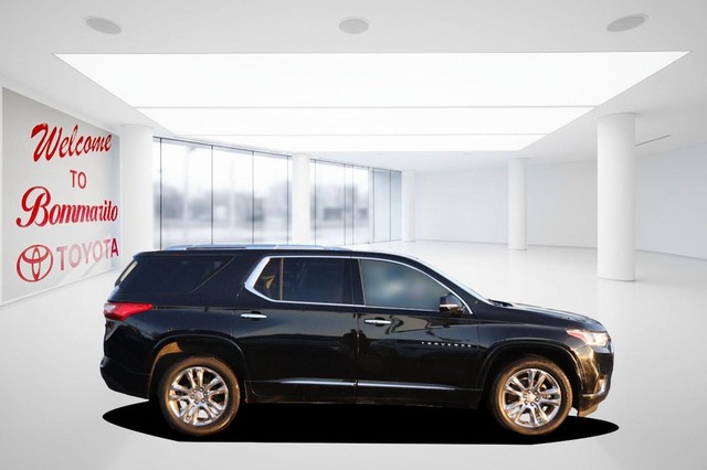 Chevrolet Traverse Vehicle Image 05