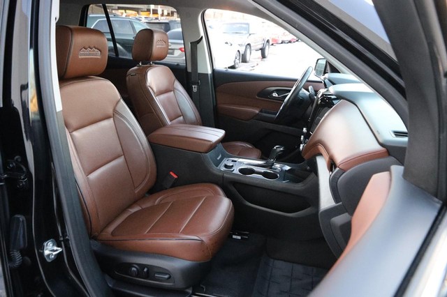 Chevrolet Traverse Vehicle Image 30