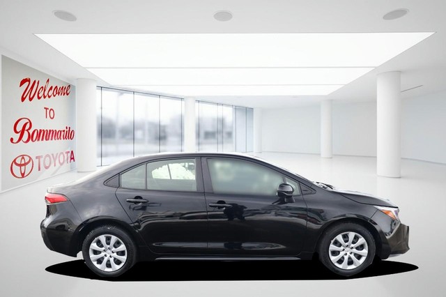 Toyota Corolla Vehicle Image 05