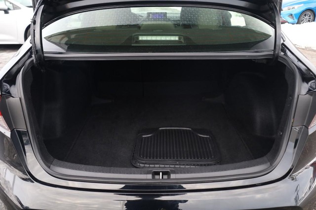 Toyota Corolla Vehicle Image 07