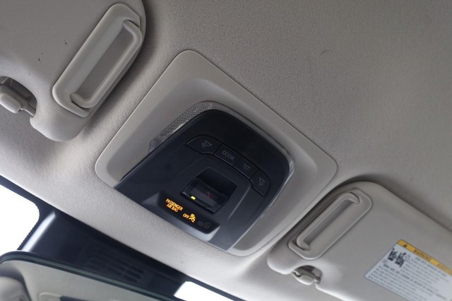 Toyota Corolla Vehicle Image 15