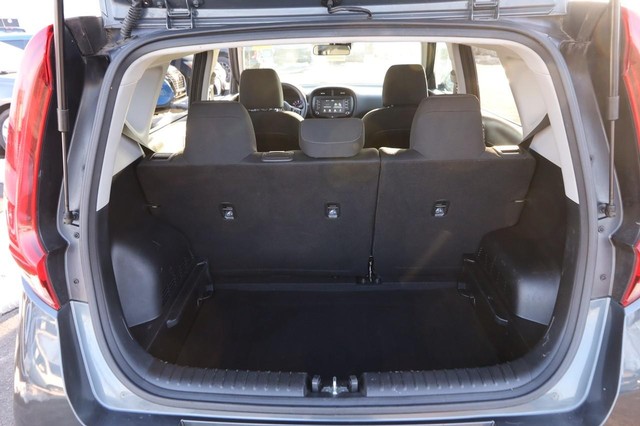 Kia Soul Vehicle Image 07