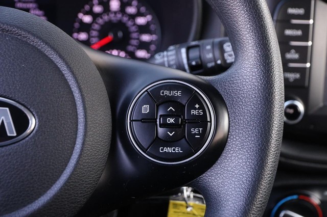 Kia Soul Vehicle Image 12