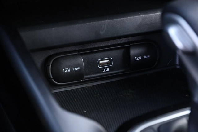 Kia Soul Vehicle Image 17