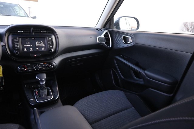 Kia Soul Vehicle Image 23