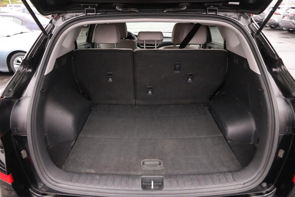 Hyundai Tucson Vehicle Full-screen Gallery Image 7