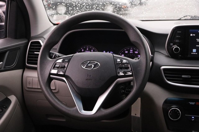 Hyundai Tucson Vehicle Image 21