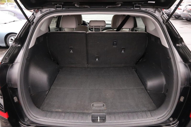 Hyundai Tucson Vehicle Image 07