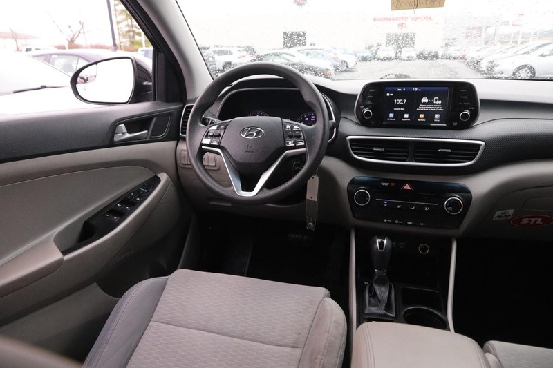 Hyundai Tucson Vehicle Image 20