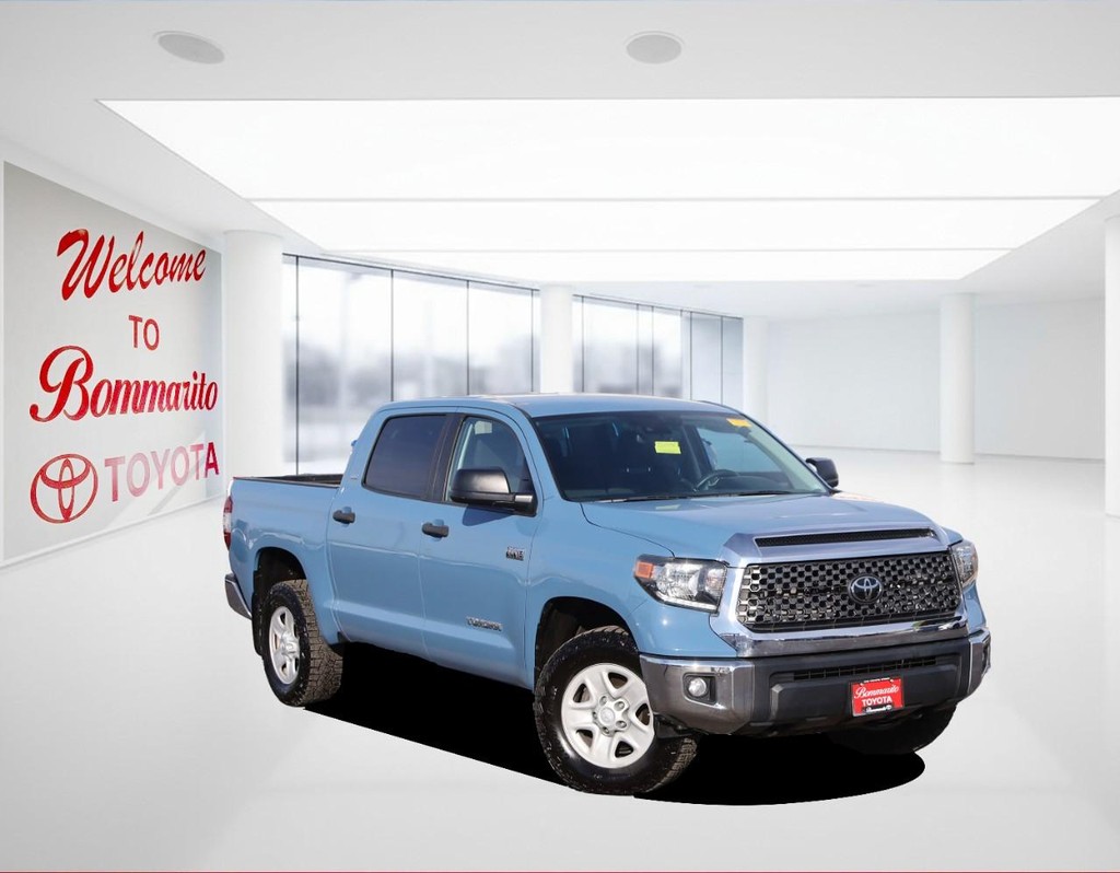 Toyota Tundra 4WD Vehicle Full-screen Gallery Image 2