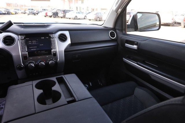 Toyota Tundra 4WD Vehicle Image 23