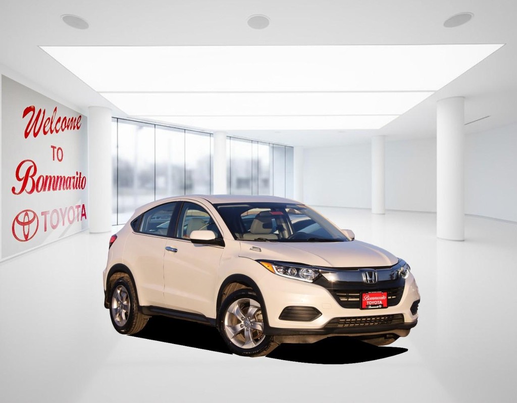 Honda HR-V Vehicle Full-screen Gallery Image 2