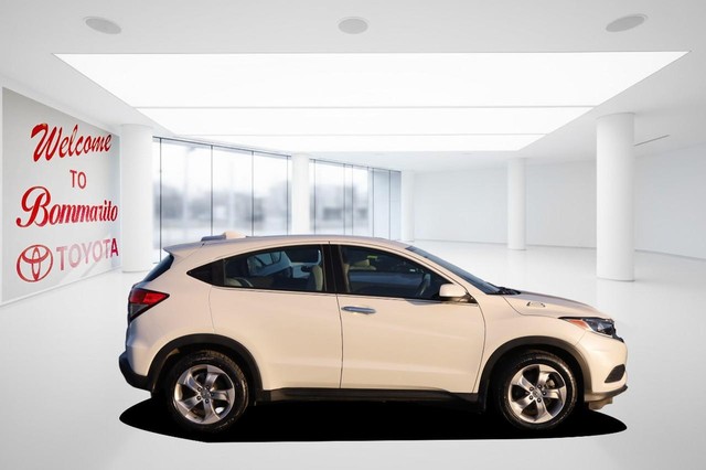 Honda HR-V Vehicle Image 05