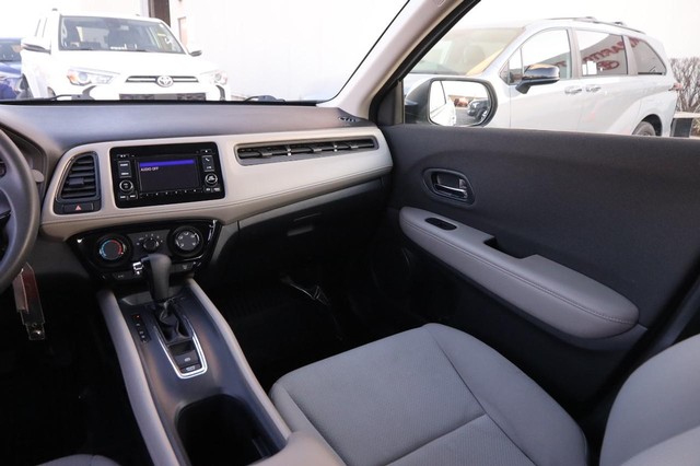 Honda HR-V Vehicle Image 22