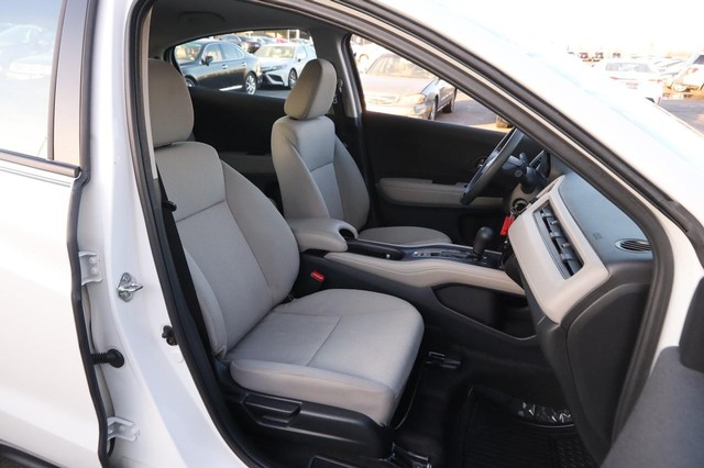 Honda HR-V Vehicle Image 23