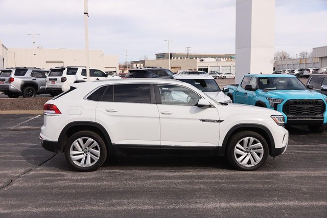 Volkswagen Atlas Cross Sport Vehicle Image 05