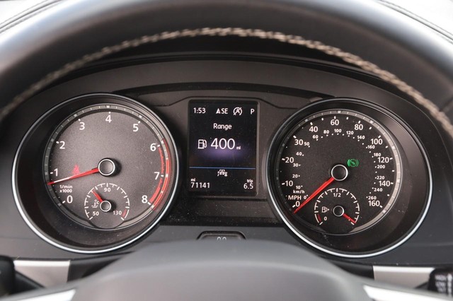 Volkswagen Atlas Cross Sport Vehicle Image 15