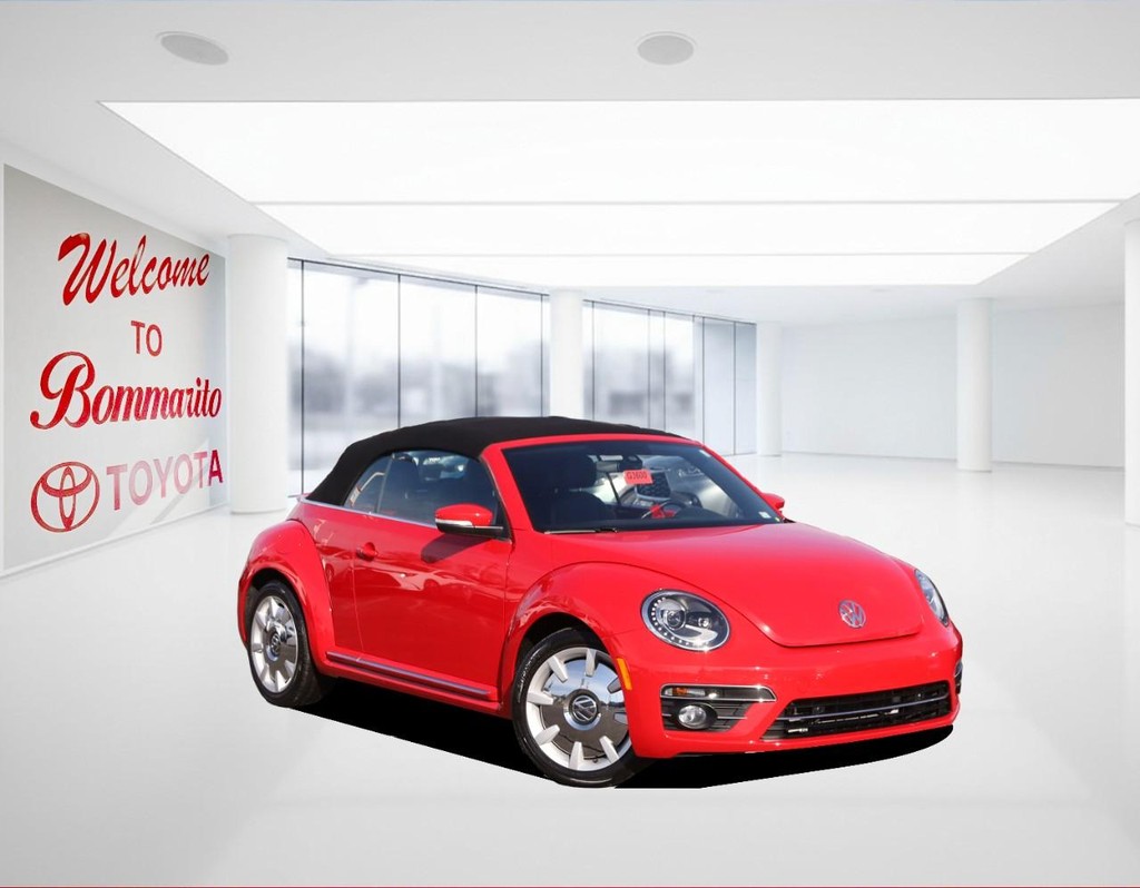Volkswagen Beetle Convertible Vehicle Full-screen Gallery Image 2