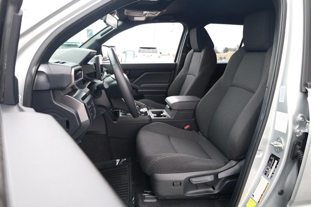 Toyota 4Runner Vehicle Image 08