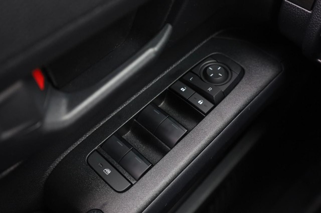 Toyota 4Runner Vehicle Image 17