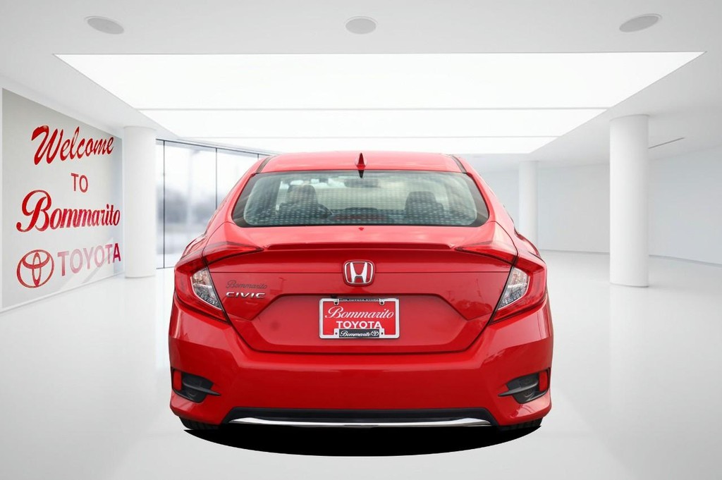 Honda Civic Sedan Vehicle Full-screen Gallery Image 06