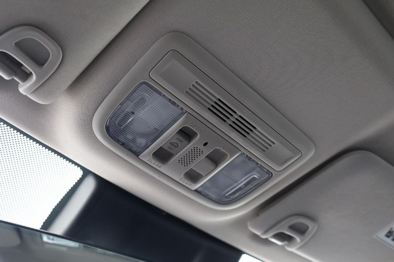 Honda Civic Sedan Vehicle Full-screen Gallery Image 15