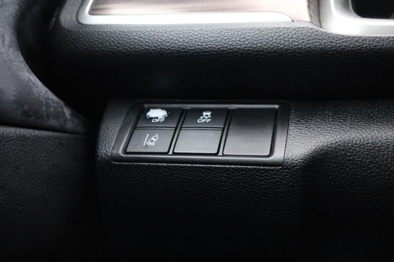 Honda Civic Sedan Vehicle Full-screen Gallery Image 17