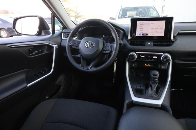 Toyota RAV4 Vehicle Image 20