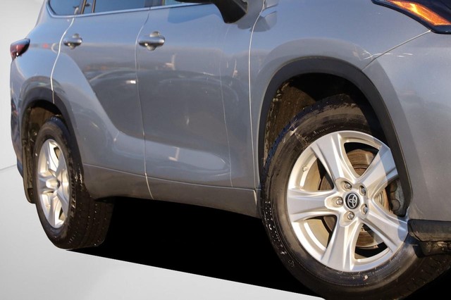 Toyota Highlander Vehicle Image 03