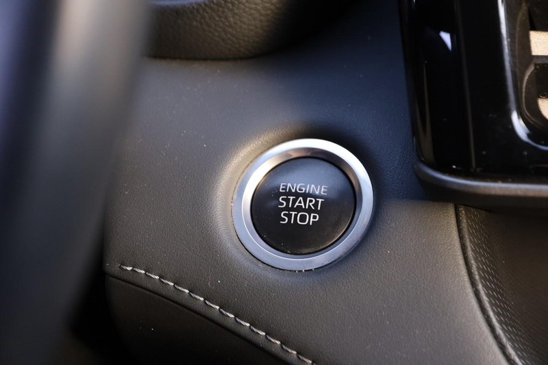 Toyota Highlander Vehicle Image 15