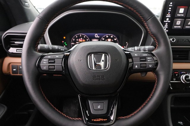 Honda Passport Vehicle Image 12