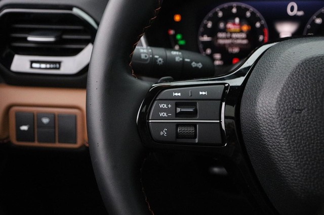 Honda Passport Vehicle Image 13