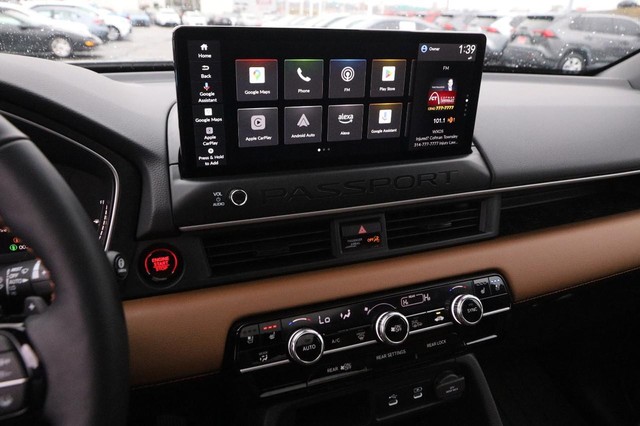 Honda Passport Vehicle Image 17