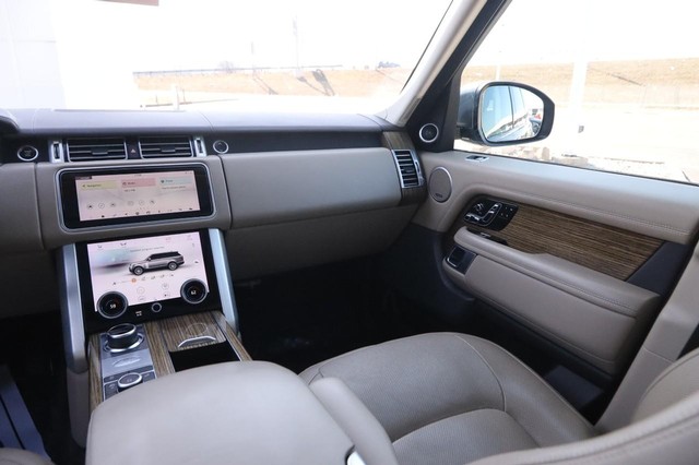 Land Rover Range Rover Vehicle Image 29