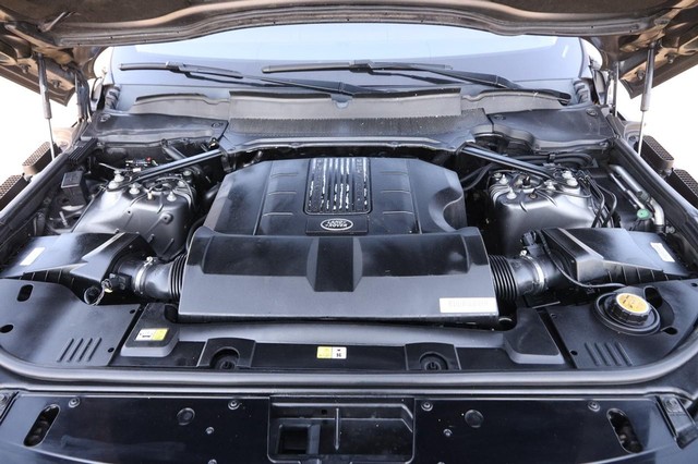 Land Rover Range Rover Vehicle Image 31
