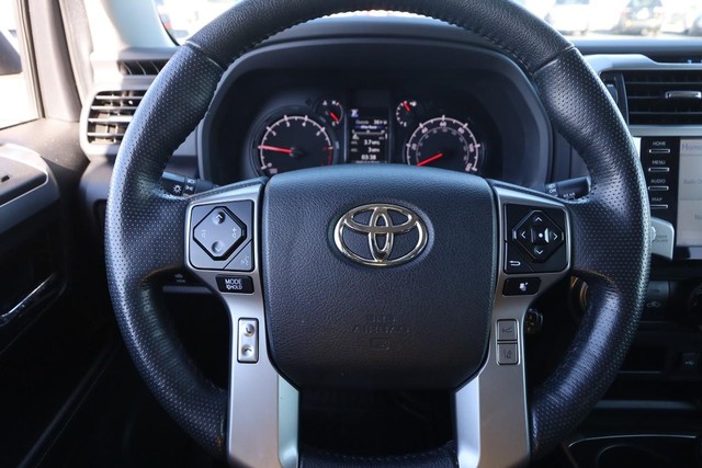 Toyota 4Runner Vehicle Image 11